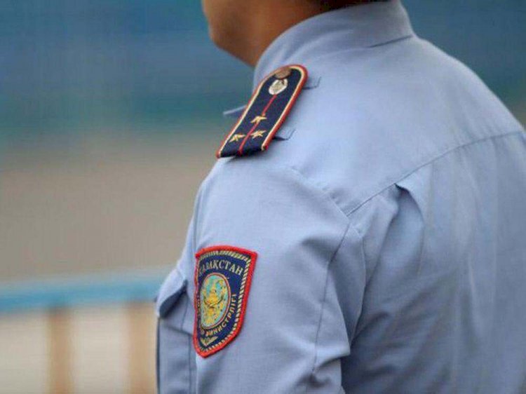 Алматы полициясы 77 заңсыз келімсекті Қазақстаннан шығарды