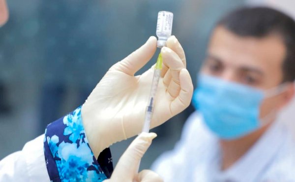 Өзбекстан Сенаты міндетті вакциналау туралы заң жобасын мақұлдады