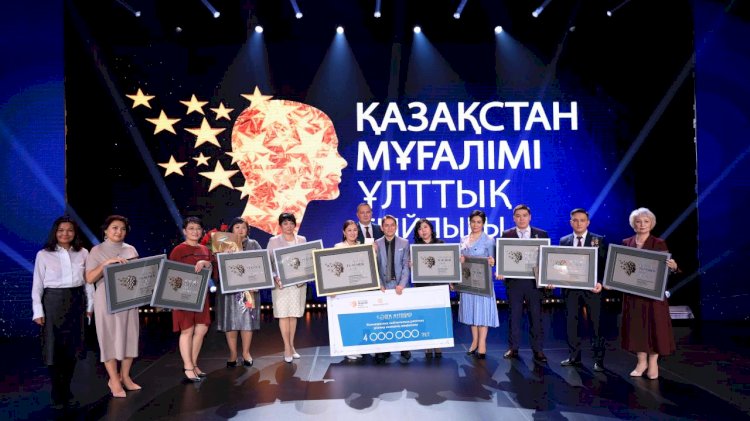 Алматының музыка пәнінің мұғалімі «Қазақстан мұғалімі-2021» байқауының жеңімпазы атанды