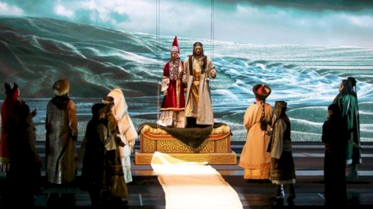 Түркістандағы жаңа театрда «Бөрте» спектаклі қойылды