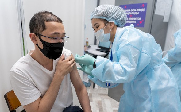 Вакцина алған қазақстандықтар саны 8 млн-нан асты
