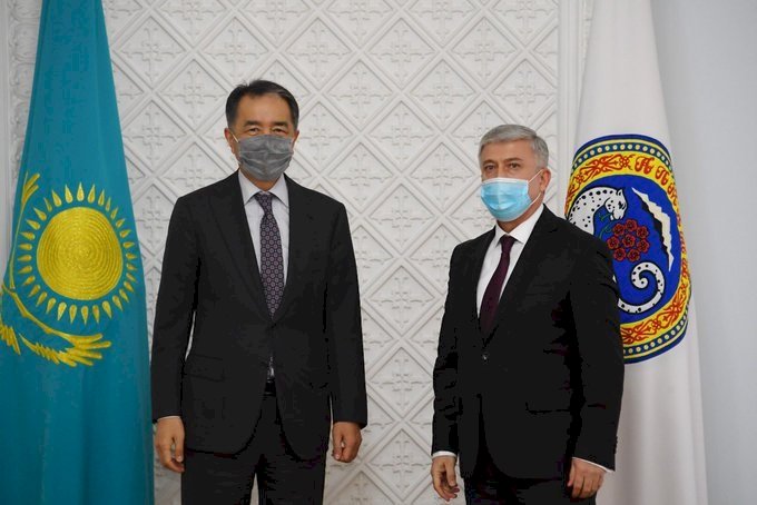 Алматының әкімі Тәжікстанның Алматыдағы Бас консулымен кездесті