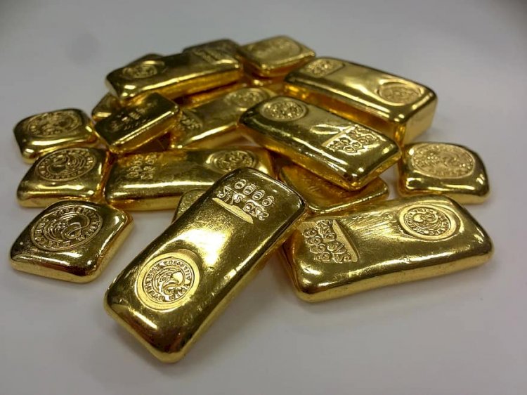Өткен айда қазақстандықтар 70 келіге жуық алтын құйма сатып алған