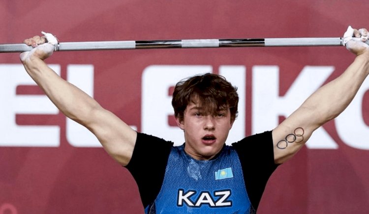 Алексей Чуркин ауыр атлетикадан жастар арасындағы әлем чемпионында күміс медаль алды