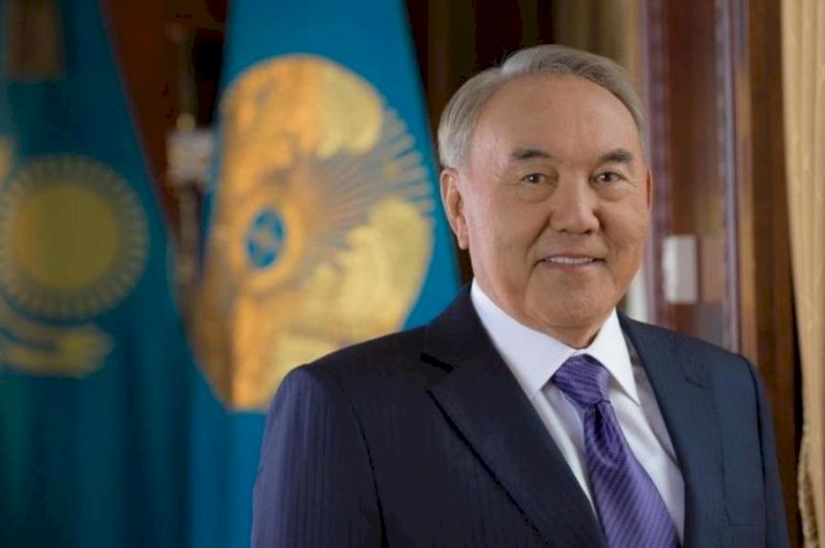 Нұрсұлтан Назарбаев қазақстандықтарды Жеңіс күнімен құттықтады