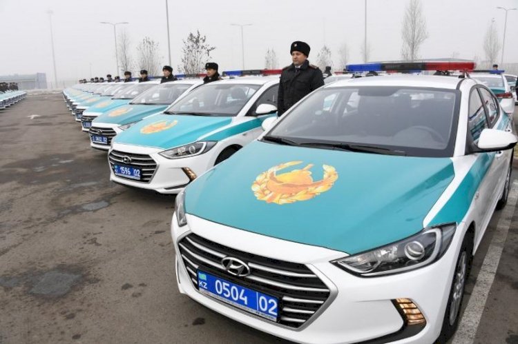 Алматы полициясы Мемлекеттік рәміздер күнін атап өтті