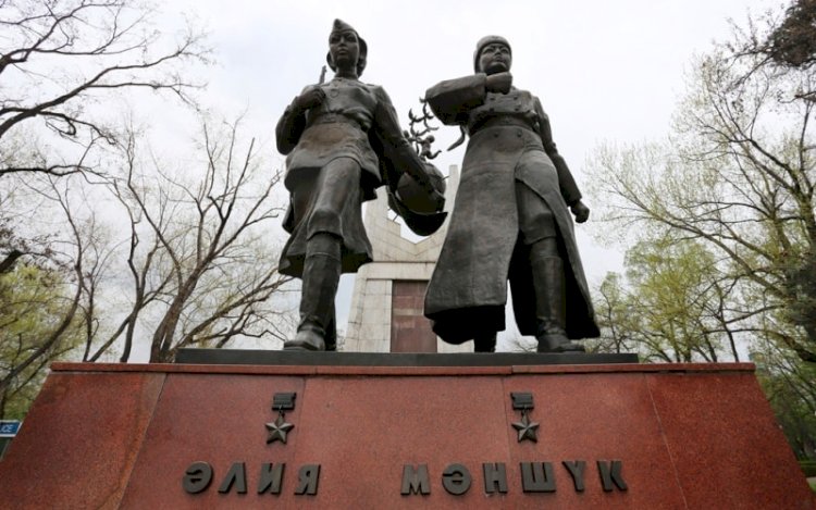 Алматының тарихи-мәдени ескерткіштерінің көбі осы ауданда орналасқан