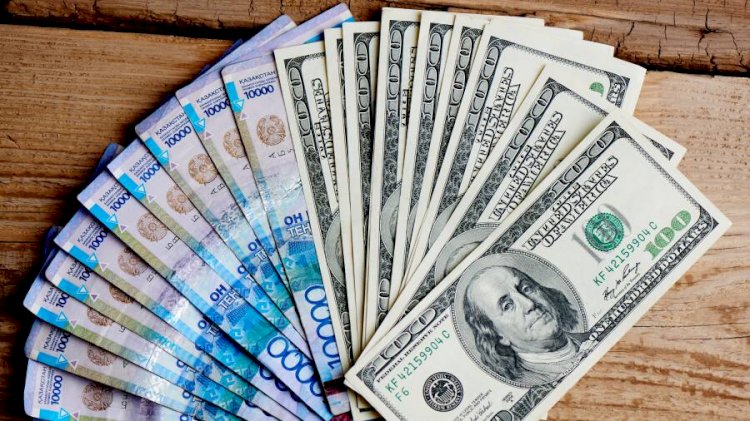 Алматыдағы ақша айырбастау пункттерінде доллар 483 теңгеден саудалануда