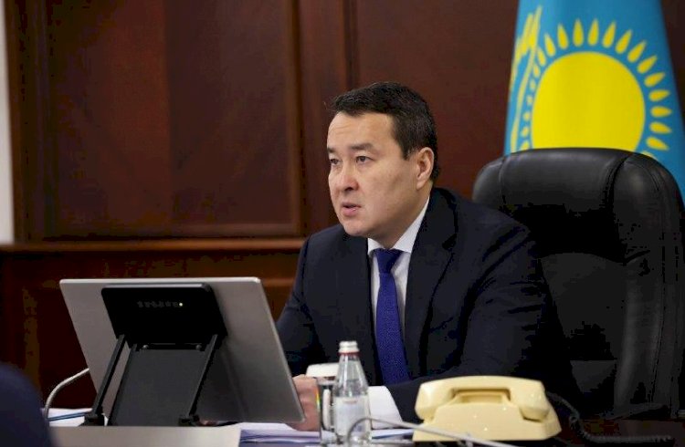 Әлихан Смайылов Еуразиялық үкіметаралық кеңестің отырысына қатысады