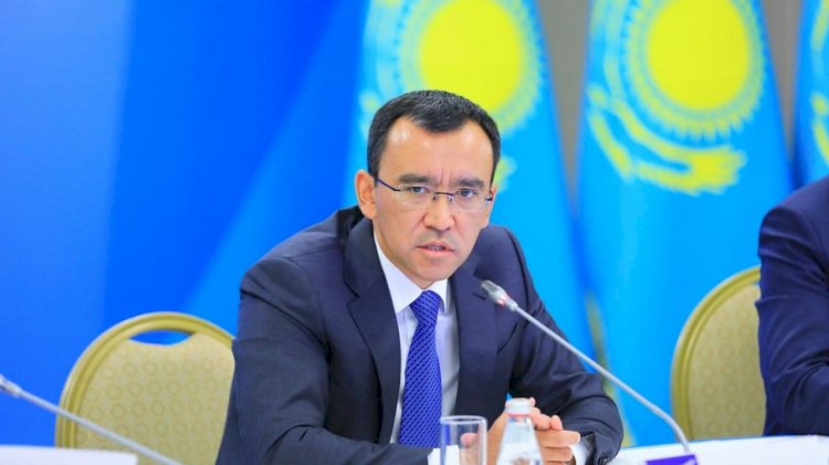 Мәулен Әшімбаев:Елордаға Астана атауын қайтаруға мәселесінде халықтың пікіріне мән беру керек