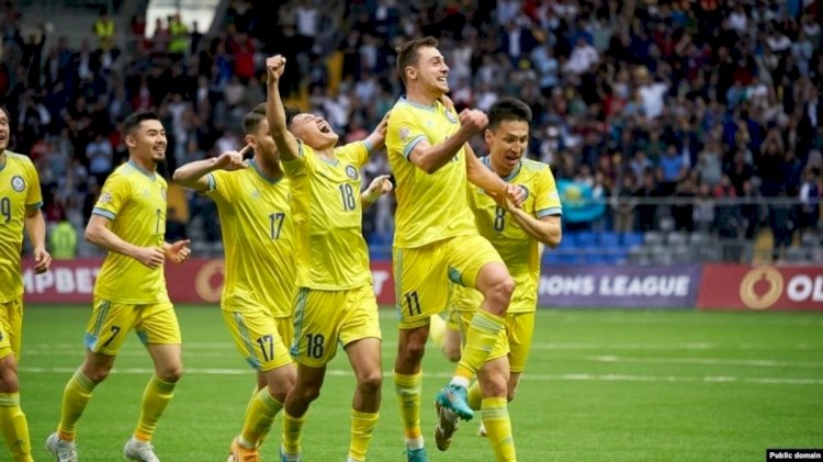 Президент Тоқаев Қазақстан футболшыларын жеңісімен құттықтады