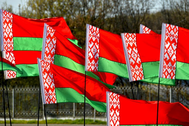 Беларусь өз азаматтарының шекарадан шығуына жаңа шектеулер енгізбек