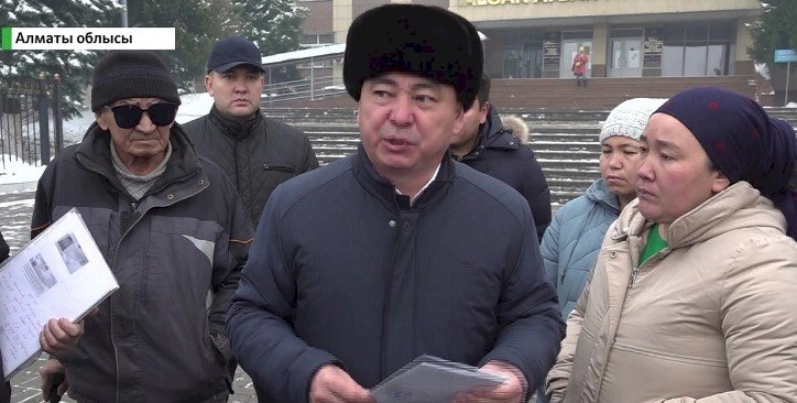 Жер дауы: Алматы облысында алаяқтарға алданған халық жерін заңдастыра алмай жүр