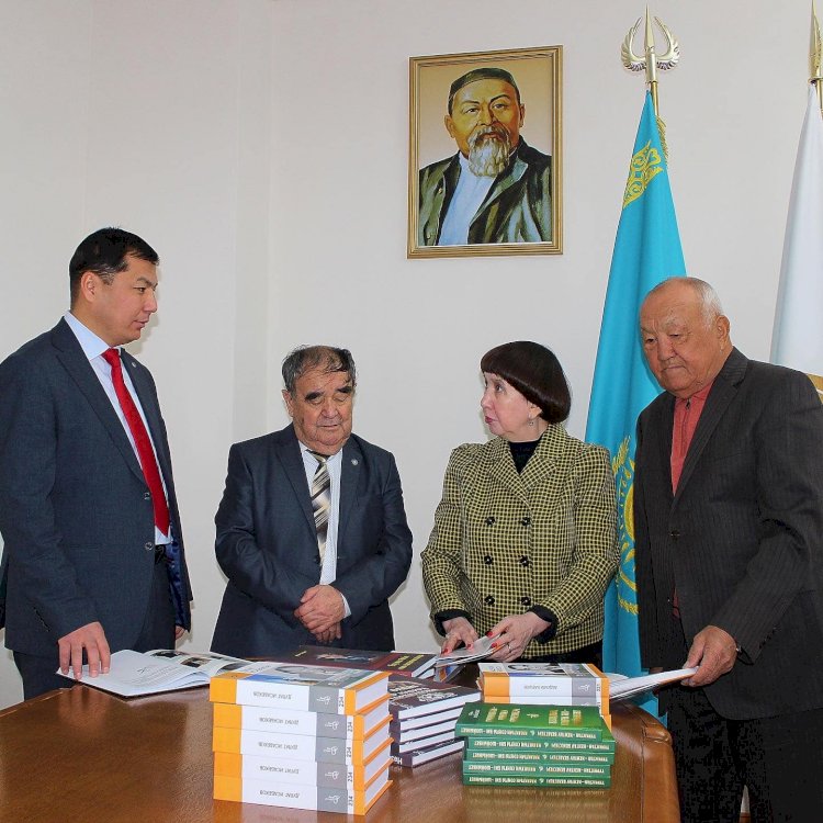 Алматыдағы Ұлттық кітапхана қоры жаңа кітаптармен толықты