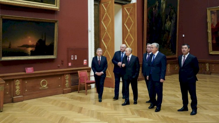 Санкт-Петербургтегі музейде ТМД-ның жеті мемлекетінің басшысы кездесті