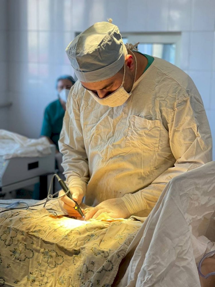 Алматы облысында хирургтар ер адамның асқазанынан ас қасық алды
