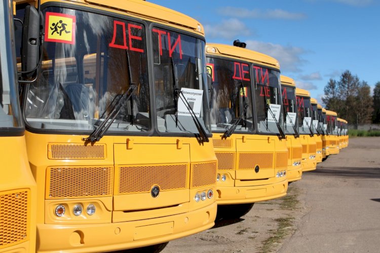 «Мектеп автобусы» жобасы аясында Жетісу ауданындағы төрт мектептің оқушылары тасымалданады