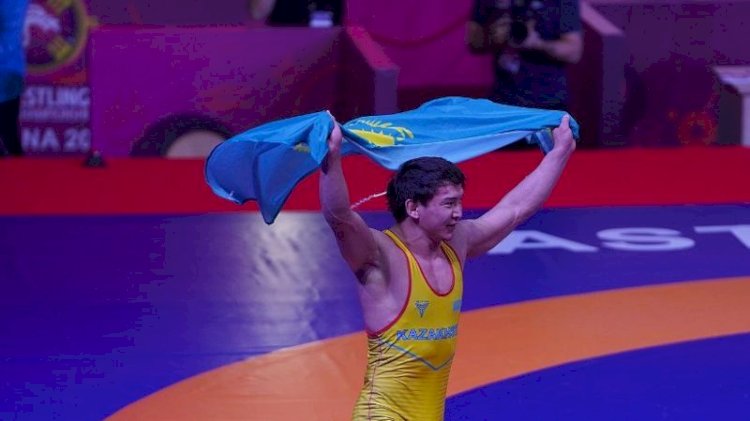 АЧ-2023: Санжар Досжанов еркін күрестен алтын медаль иеленді