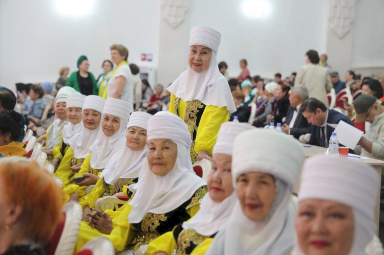 Алматыда алғаш рет "Асыл Әже Almaty" байқауы өтті