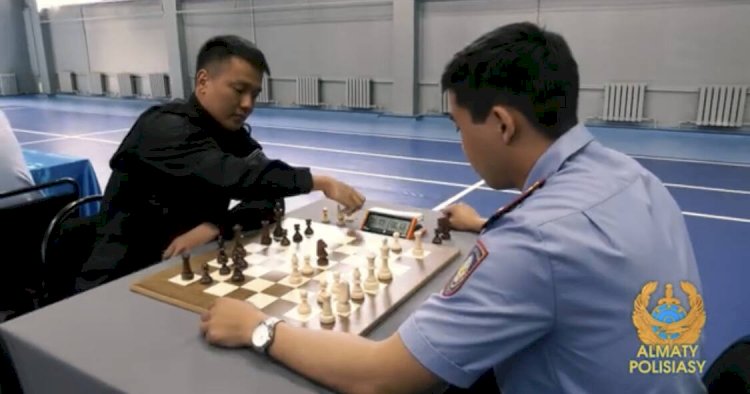 Алматы полициясында алғаш рет шахматтан турнир өтті