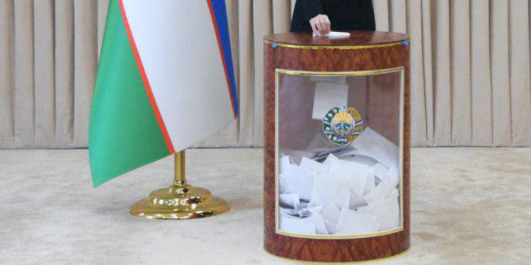 Өзбекстанда ел президенттігіне төрт үміткер таласады
