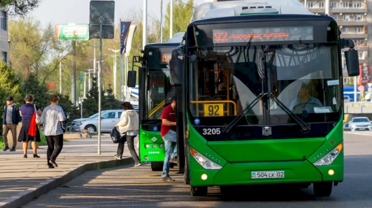 Жыл басынан бері Әуезов ауданының 17 бағытында 219 автобус жаңартылды