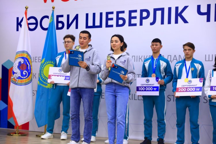 Алматы әкімдігі WorldSkills чемпионатының жүлдегерлерін ақшалай сыйлықтармен марапаттады