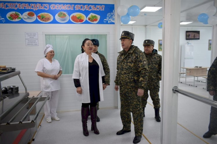 Алматы гарнизонында сарбаздарға арналған жаңа асхана мен медпункт ашылды