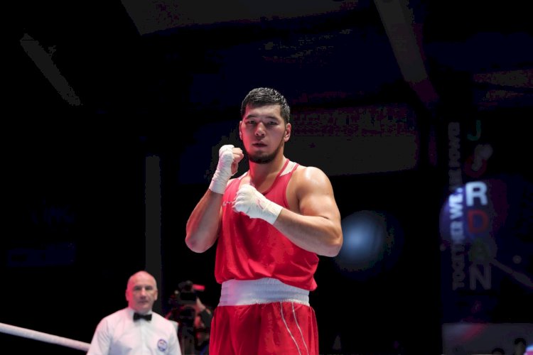 Лицензиялық турнир: қазақстандық боксшы келесі кезеңге өтті