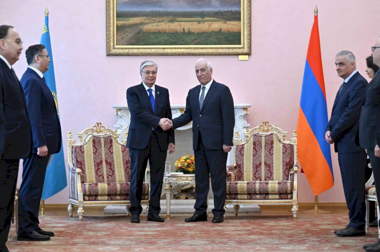 Қасым-Жомарт Тоқаев Армения Президенті Ваагн Хачатурянмен кездесті